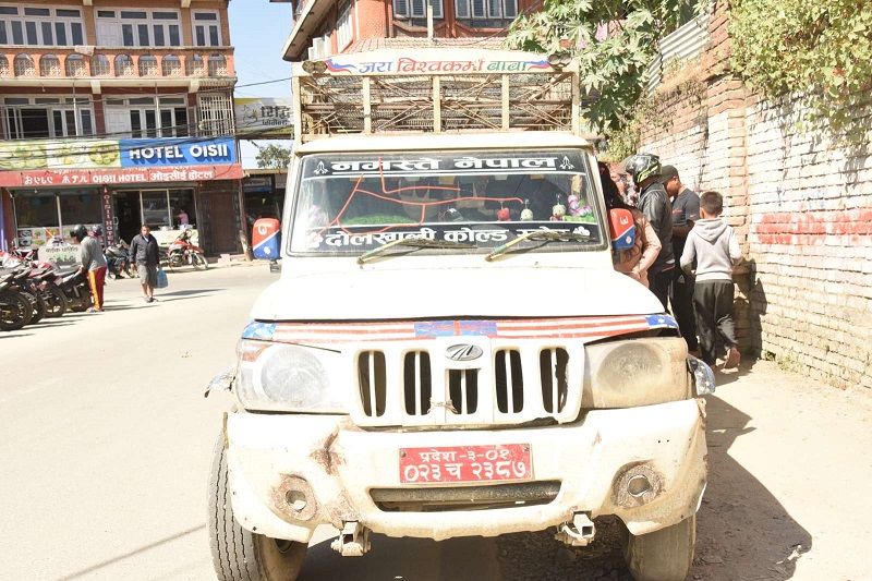 Meat transported in unhygienic manner