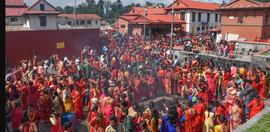 All 4 doors of Pashupatinath temple opened