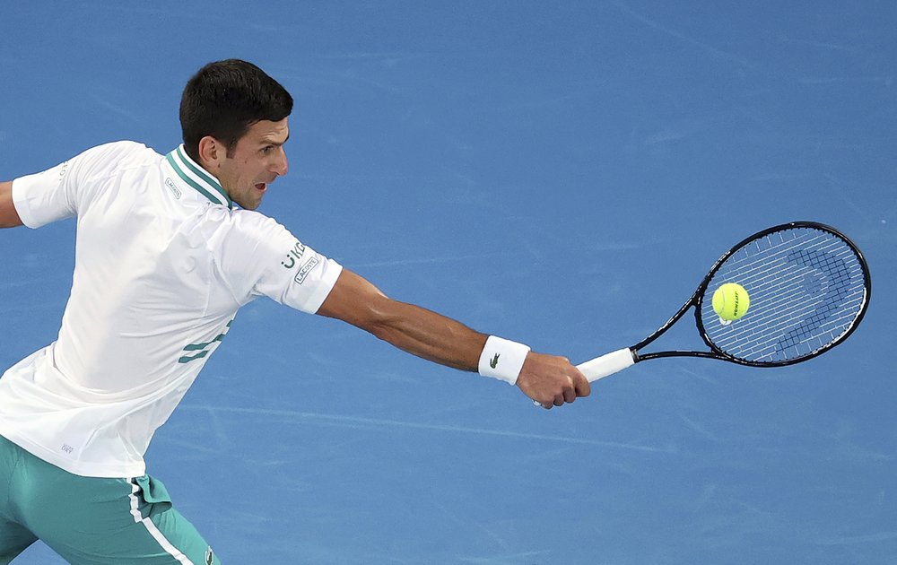 Djokovic takes 1st set of Australian Open final