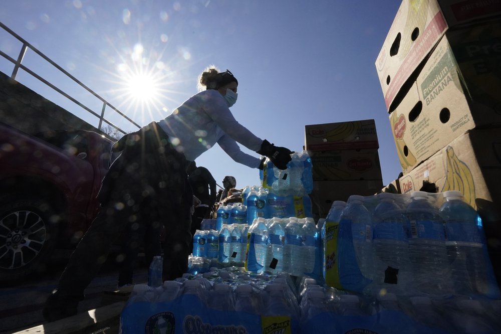 Southern cities hit hard by storms face new crisis