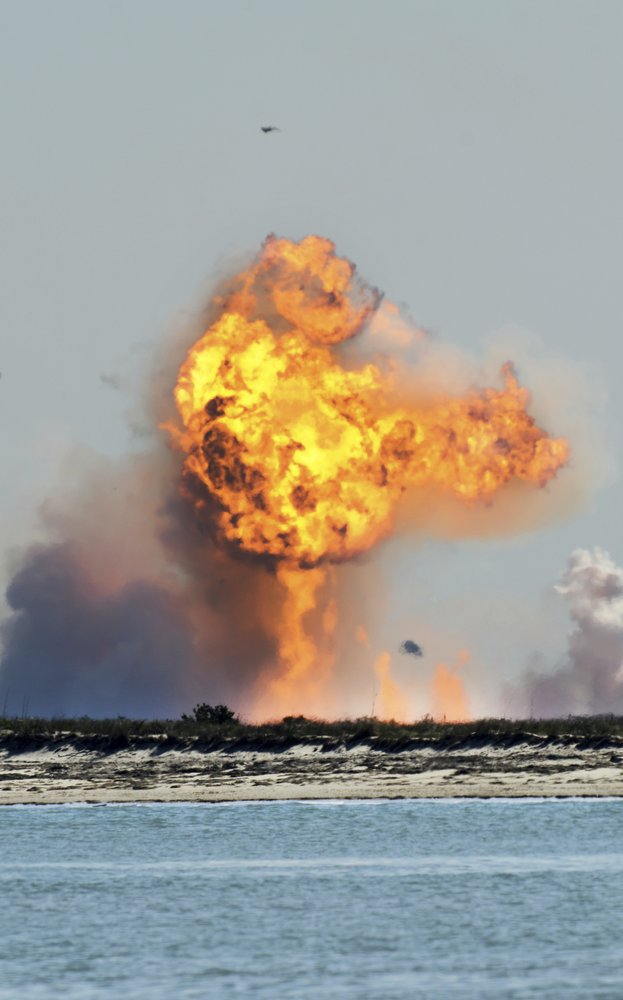 SpaceX’s 2nd Starship test flight ends with another kaboom