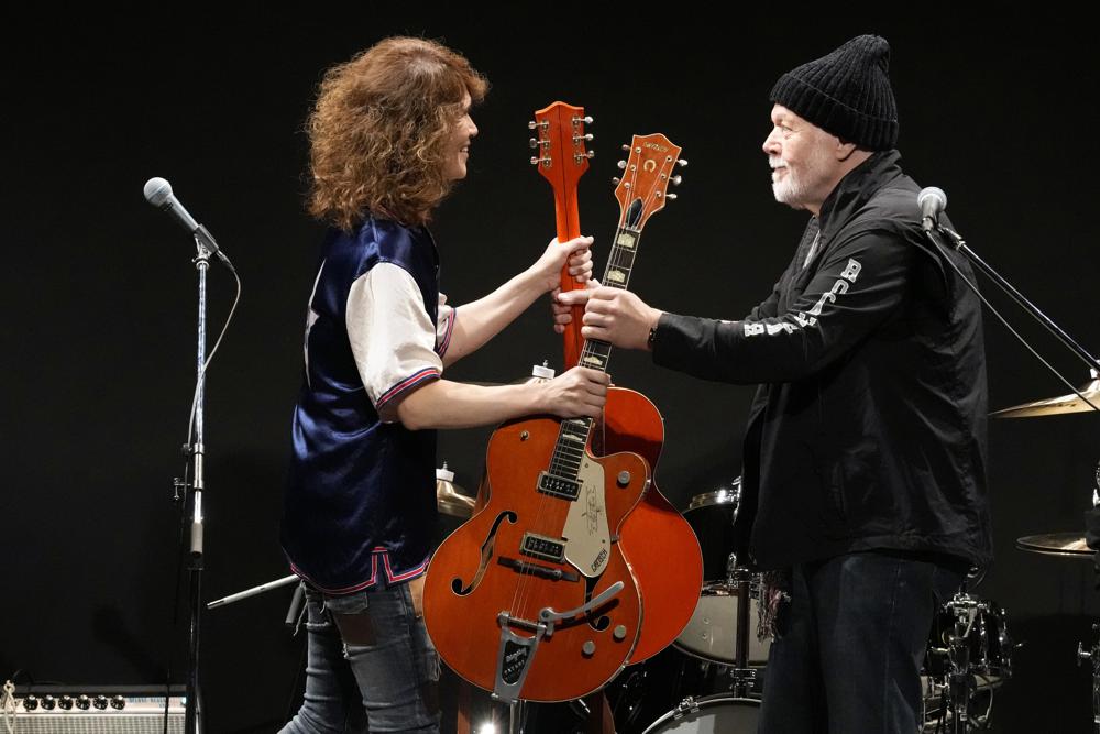 Randy Bachman reunited with beloved stolen guitar