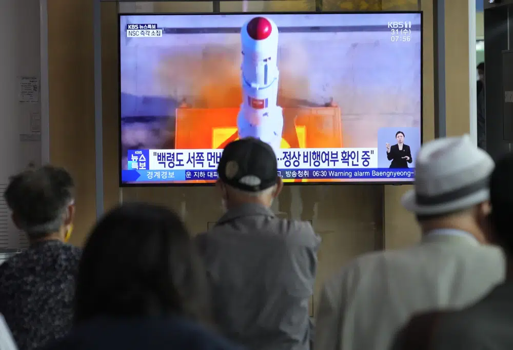 North Korea spy satellite launch fails