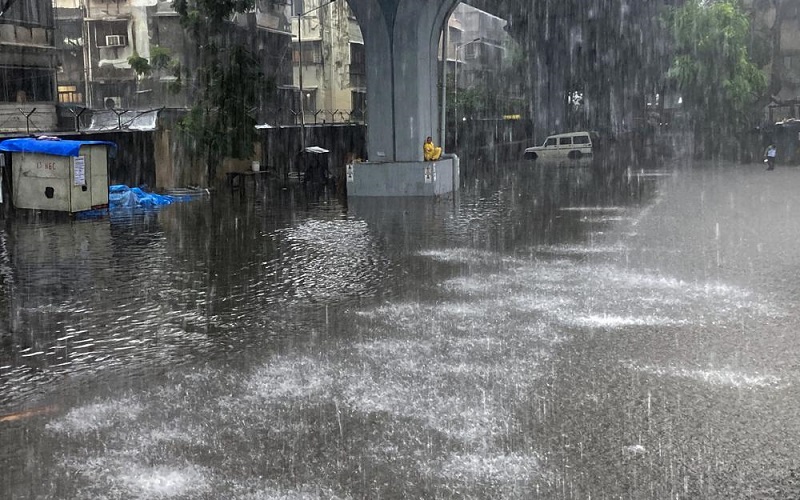 In Pictures: India faces heavy rainfall