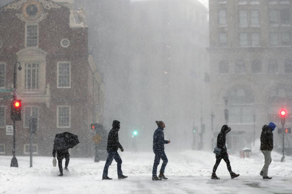 After the blizzard, big chill as East Coast digs out