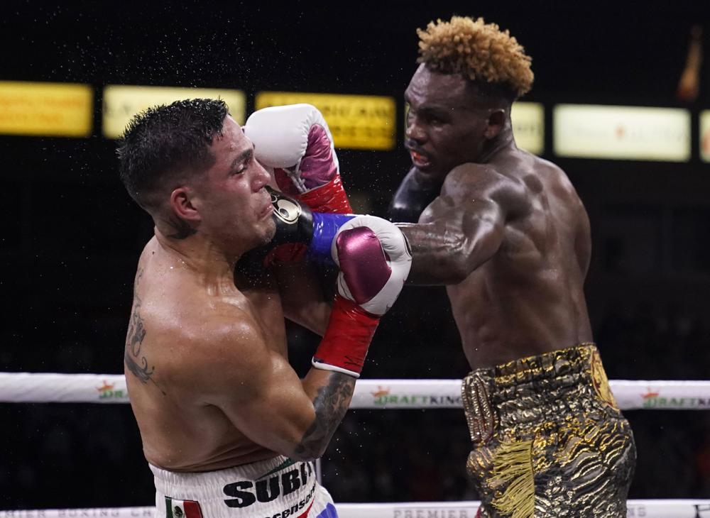 Jermell Charlo stops Castaño, claims 4th belt