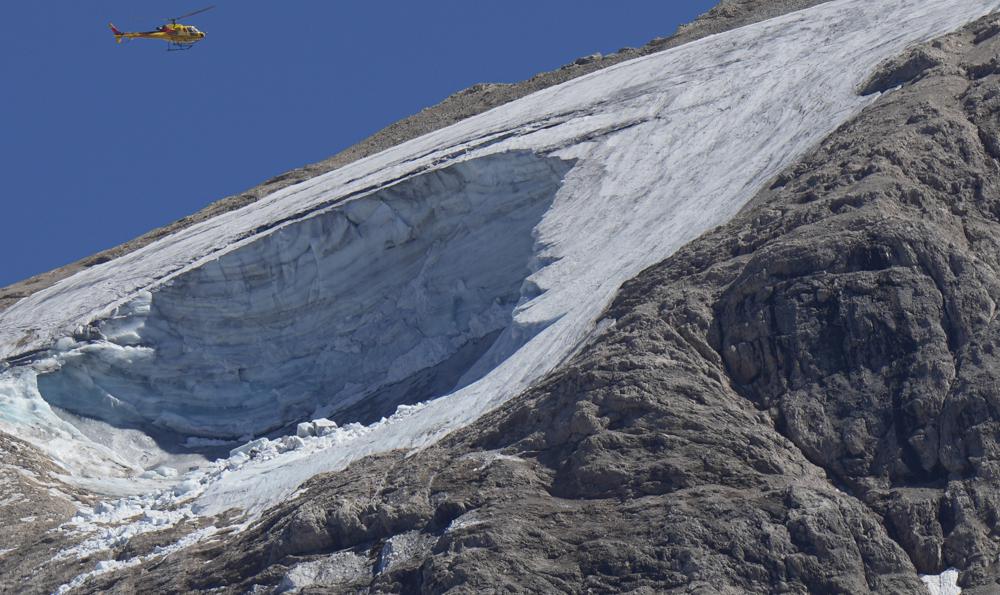 Body parts, gear found on Italian glacier after avalanche