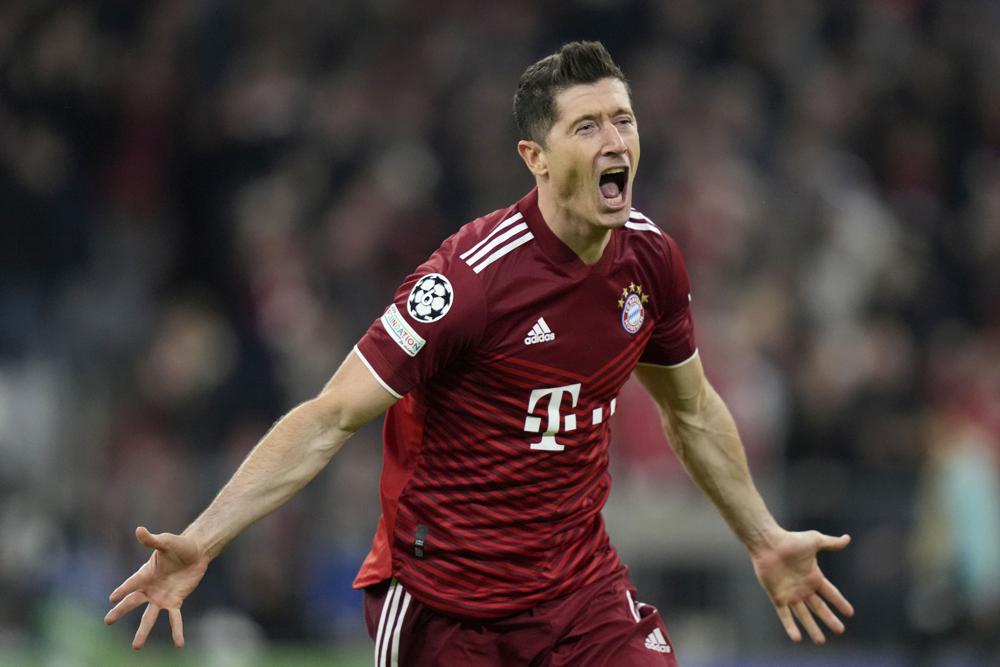 Barcelona set to sign striker Lewandowski