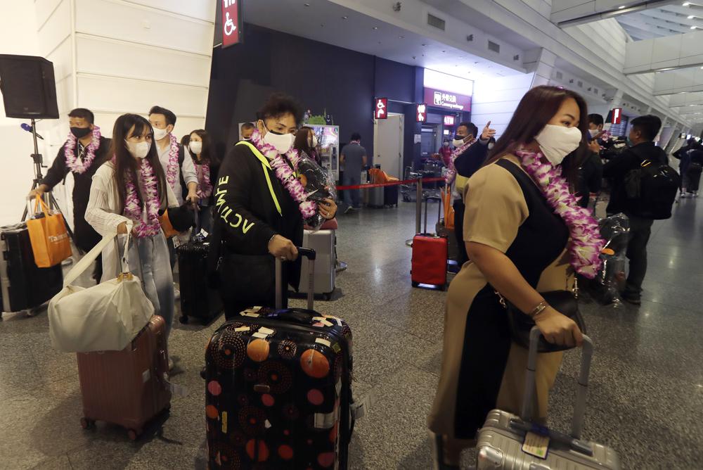 Tourists flock to Taiwan as COVID entry restrictions eased