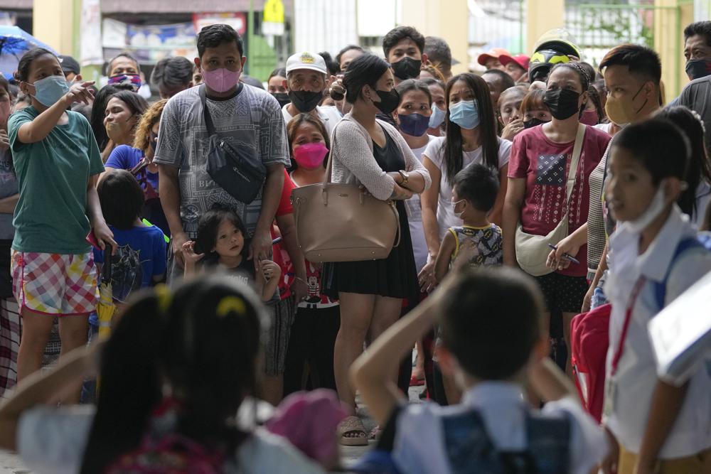 Philippine schools ordered to reopen after virus lockdowns