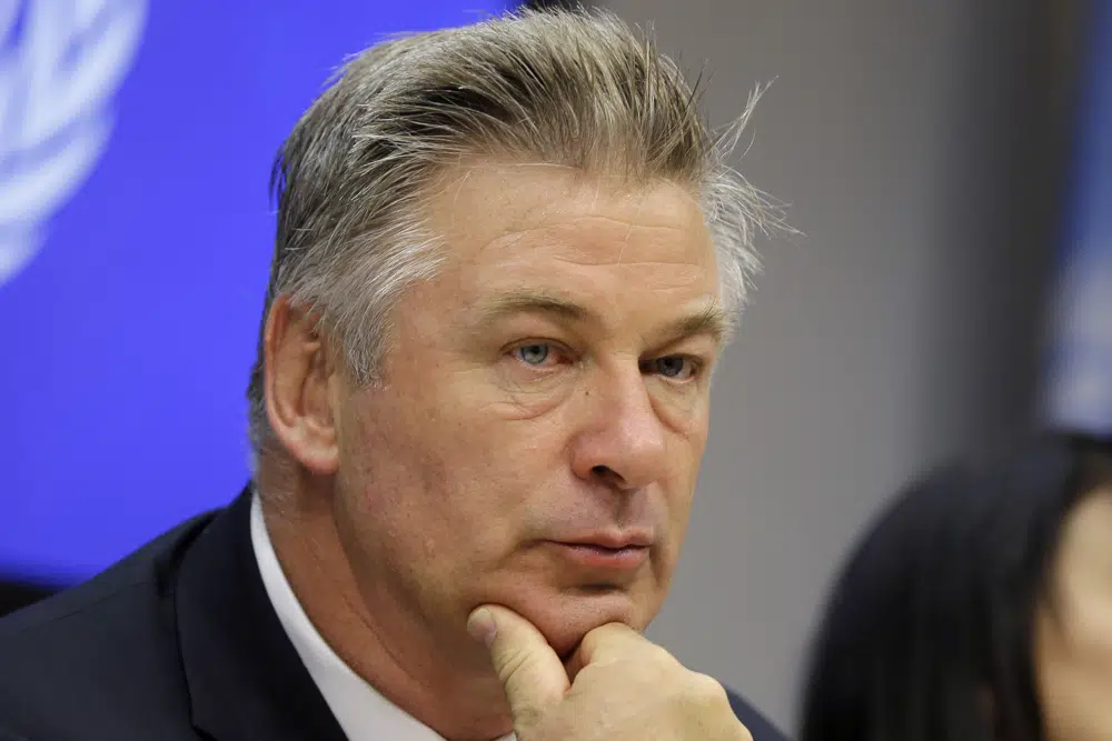 Alec Baldwin to be charged with manslaughter