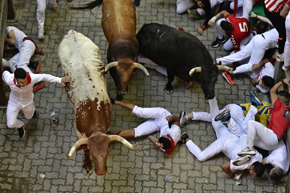 Spain’s running of the bulls: 3 people gored at San Fermín