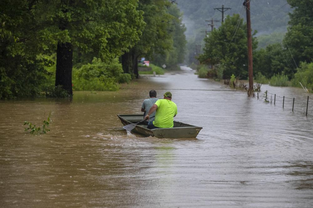 Appalachian floods kill at least 15 as rescue teams deploy