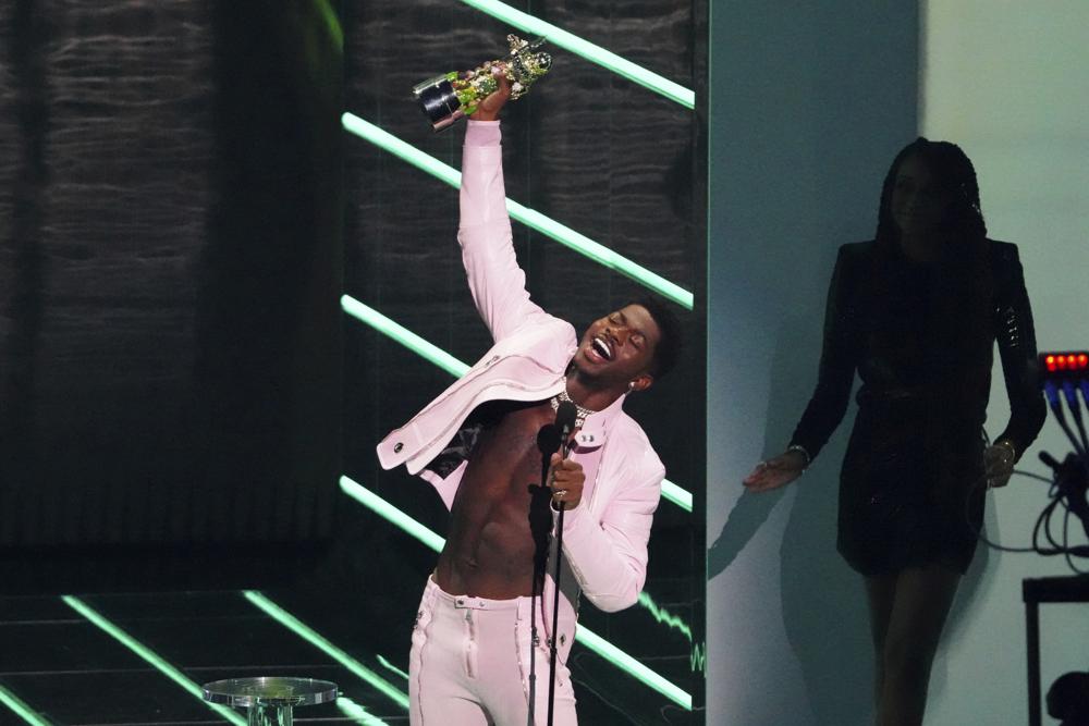 Lil Nas X, Justin Bieber top star-packed MTV VMAs