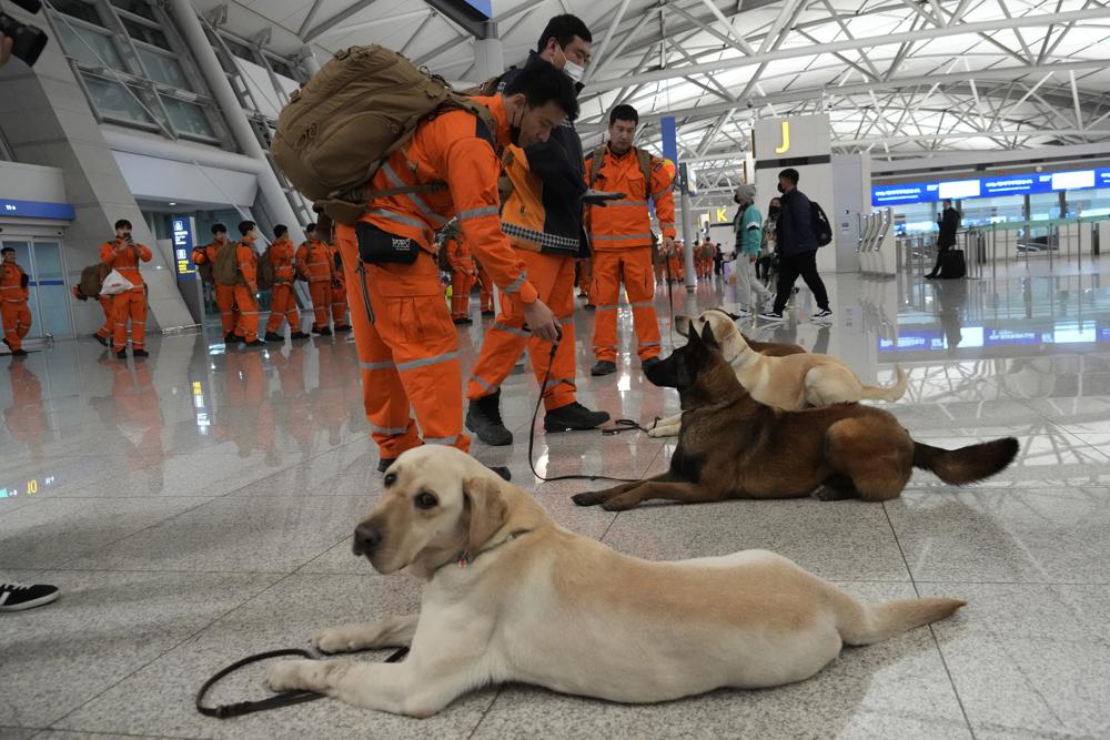 4-member dog squad rescue ops in Turkey