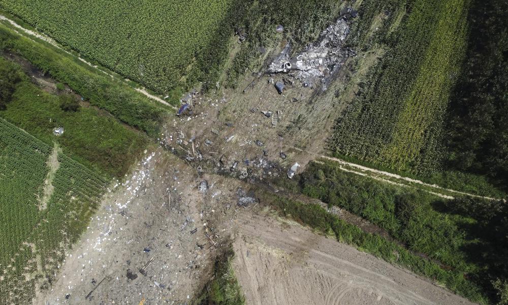 Experts combing site of plane crash in northern Greece