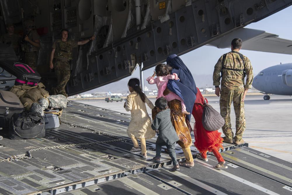 1,500 Americans may still await Kabul evacuation