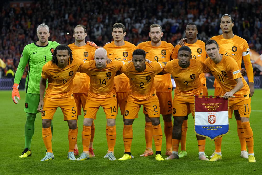 Dutch aim for World Cup statements against Senegal