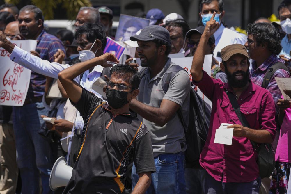 Sri Lanka Parliament to choose president to lead past crisis