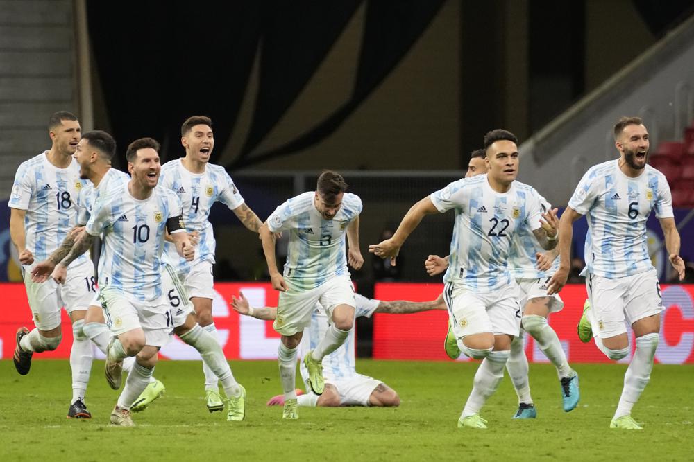 Argentina paves way to final in Copa America