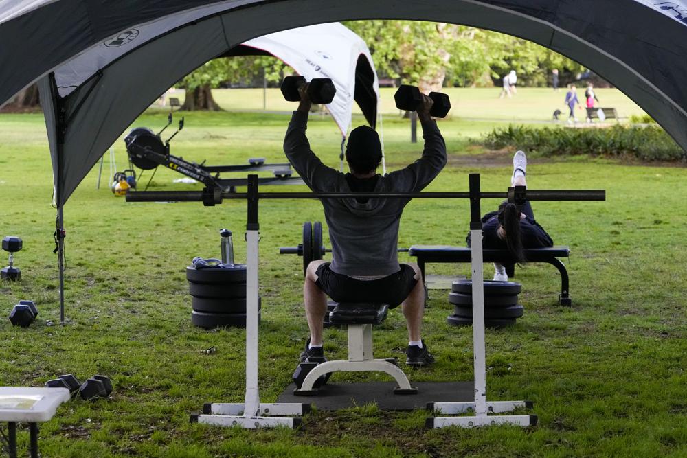 Trainers beat Sydney lockdown with outdoor gyms