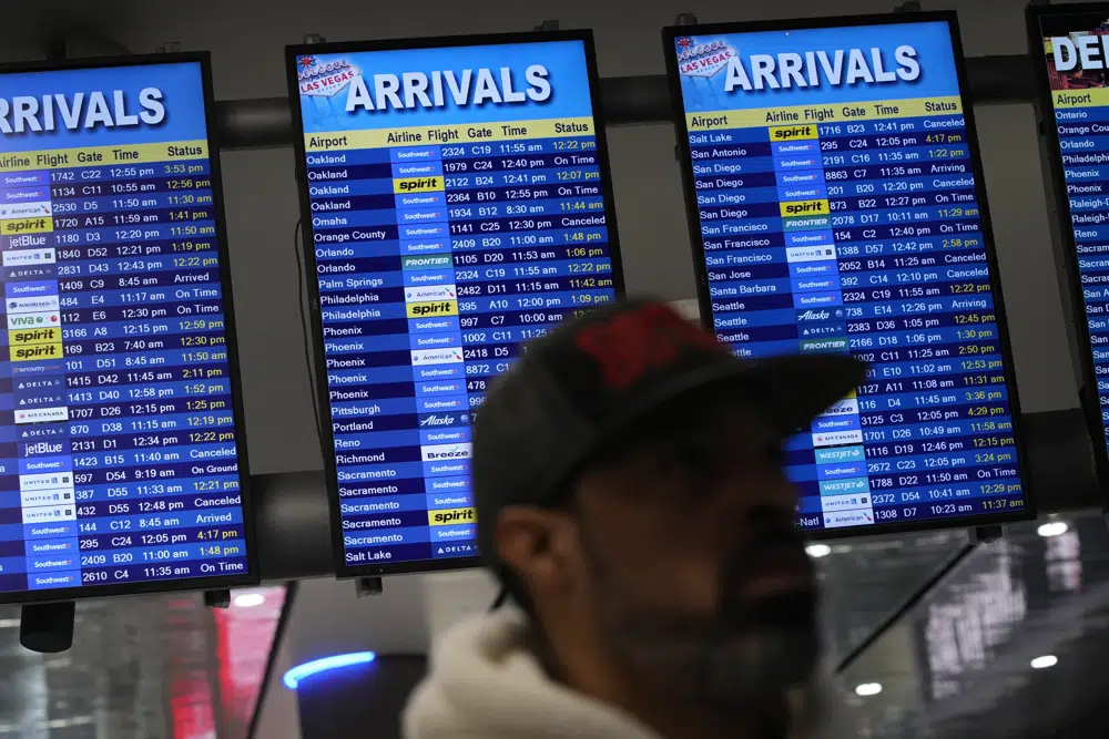 US air travel returns to normal after technology breakdown