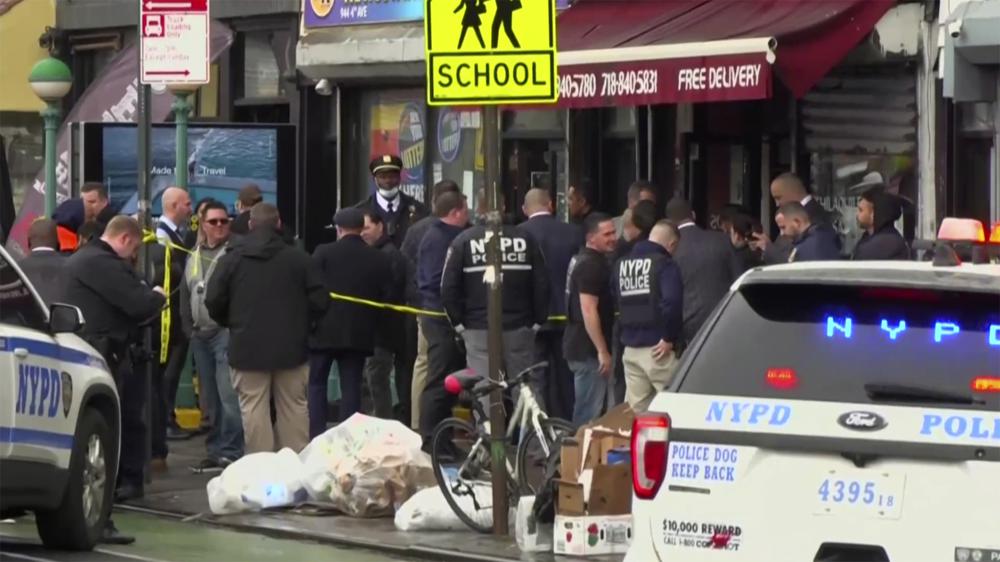 5 shot, unexploded devices found at NYC train station