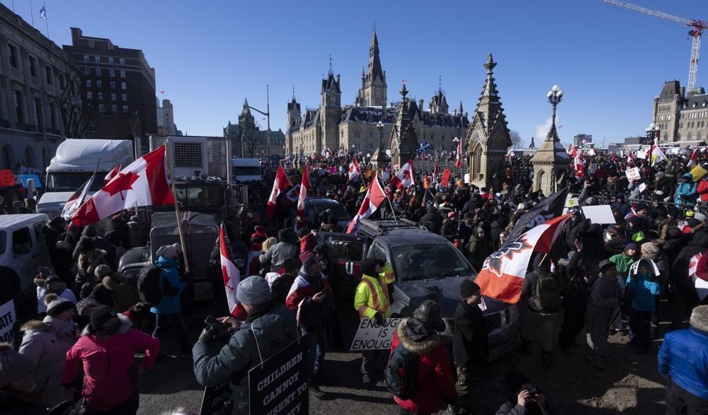 Thousands in Ottawa protest COVID mandates