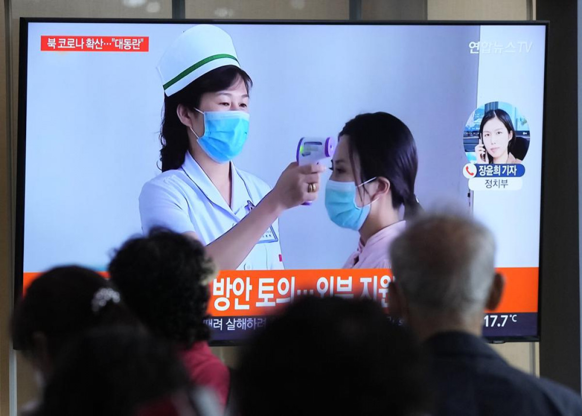 N. Korea reports 270,000 new fever cases amid COVID crisis