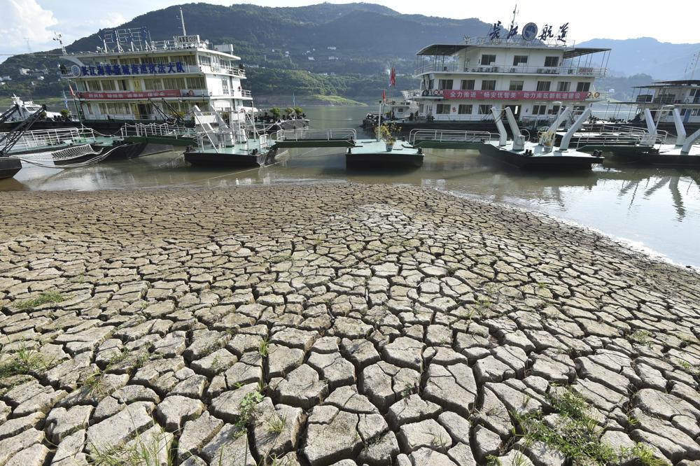 Drought in China affecting drinking water, crops