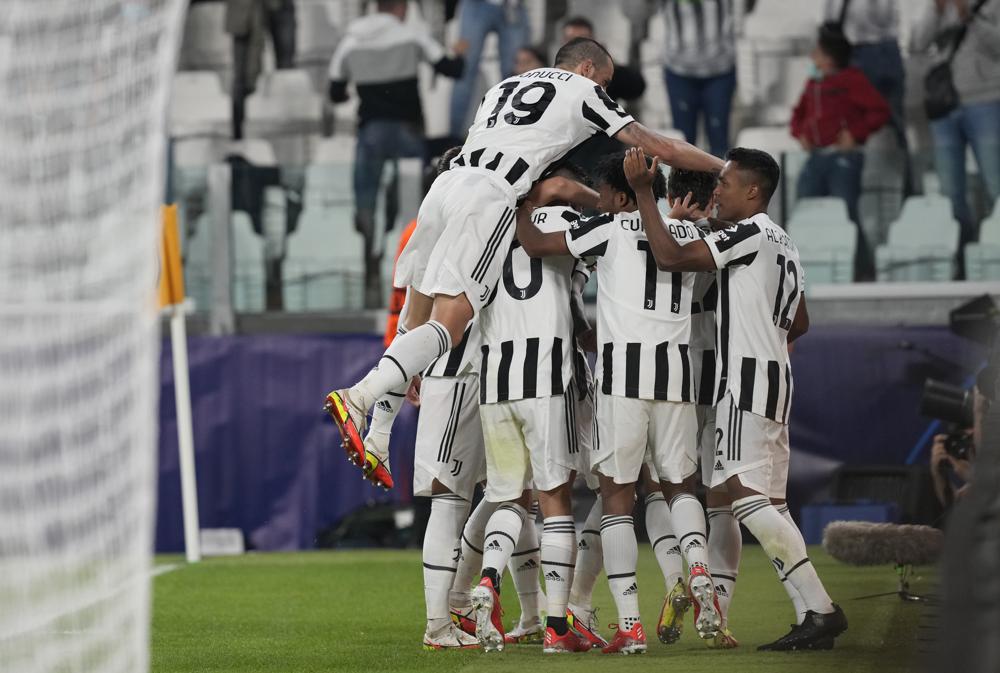 Juventus beats defending champion Chelsea 1-0 in CL