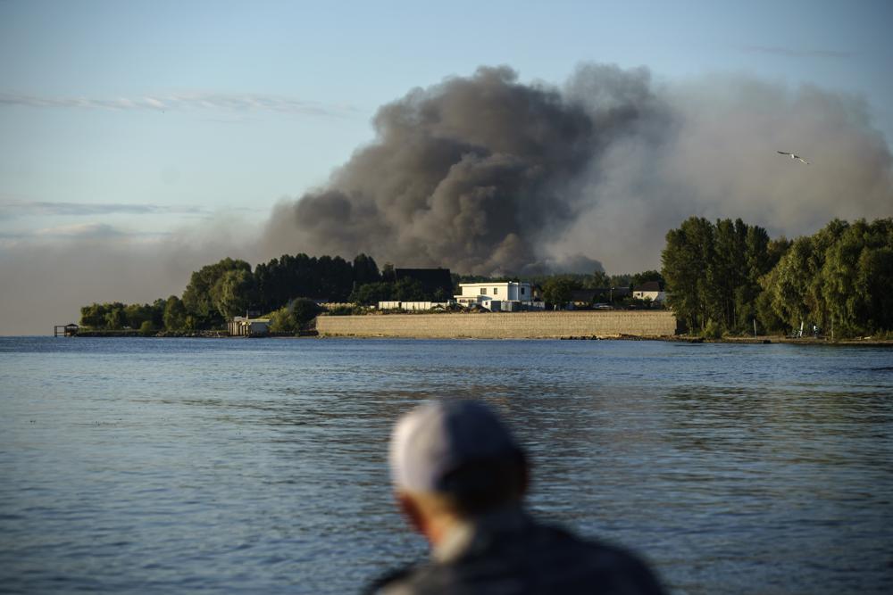 Russia attacks Kyiv area for the first time in weeks