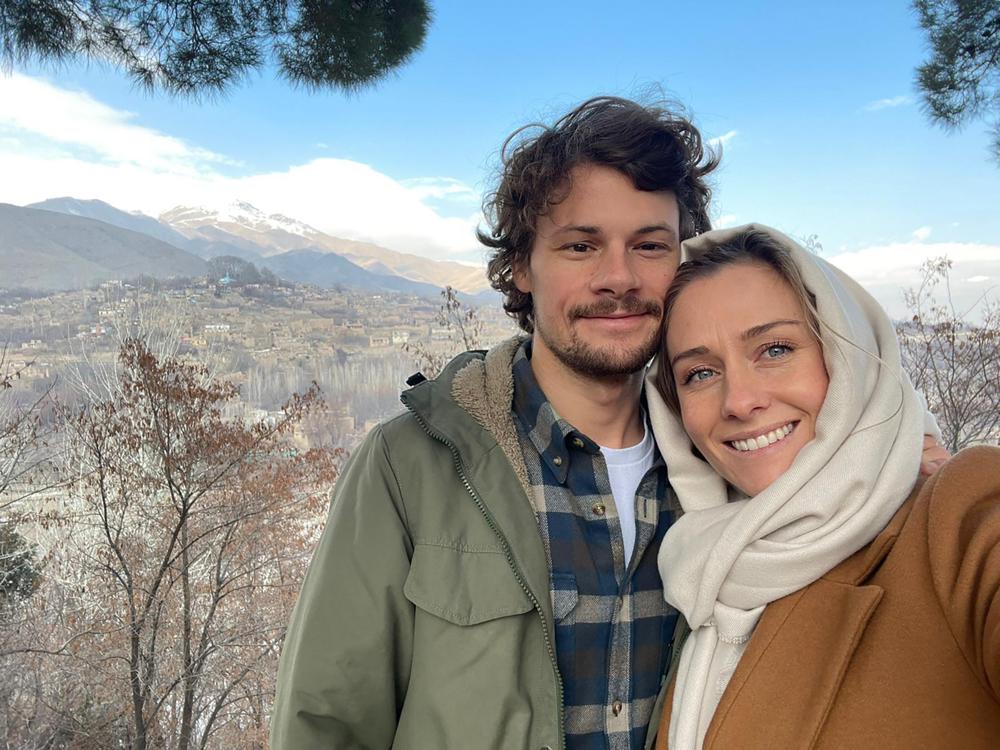 From Kabul, pregnant reporter fights NZ govt to come home