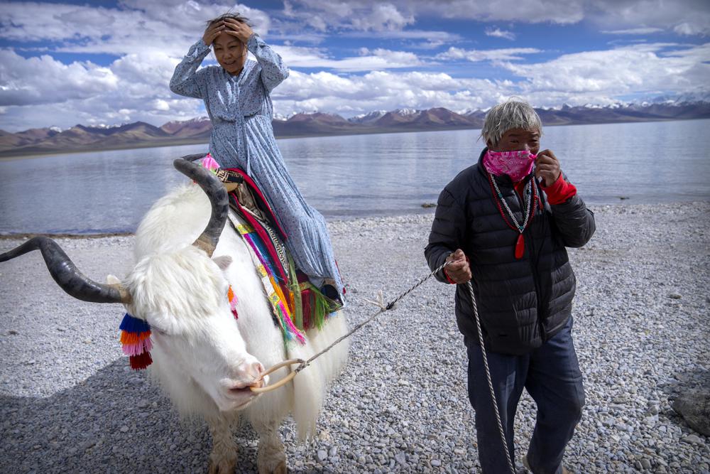 Tibet tourism boom pressures historic sites