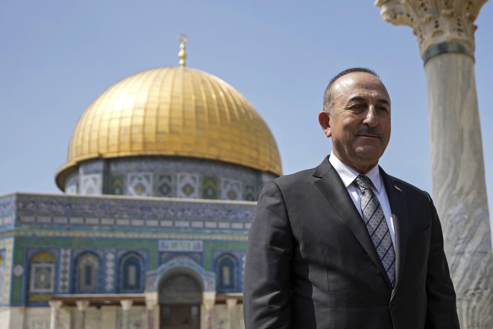 Turkish FM makes rare visit to Israel as nations mend ties