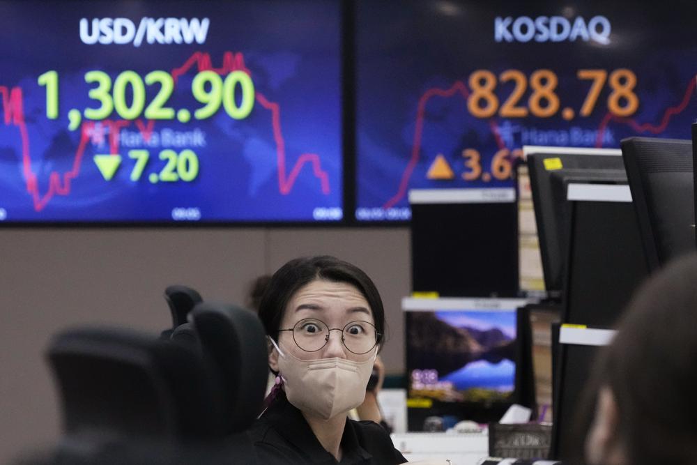 Asian stock markets rise ahead of US jobs data