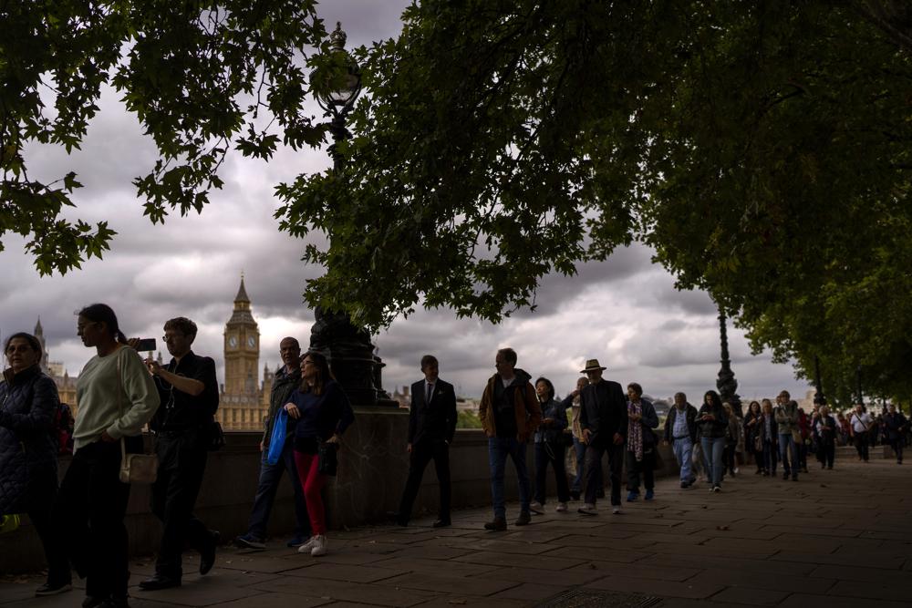 Reflections from the queue to mourn the queen