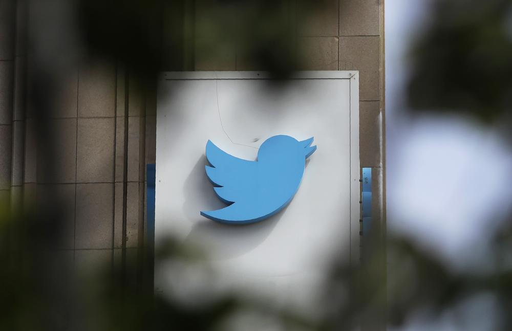 Twitter redesigns misinformation warning labels