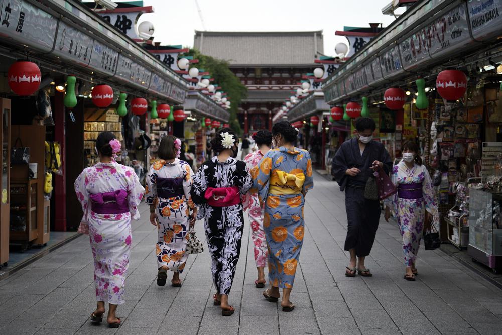 Japan to resume tourism in June