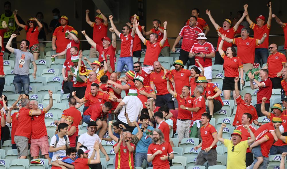 Baku taking time to warm to Euro 2020 with sparse crowd