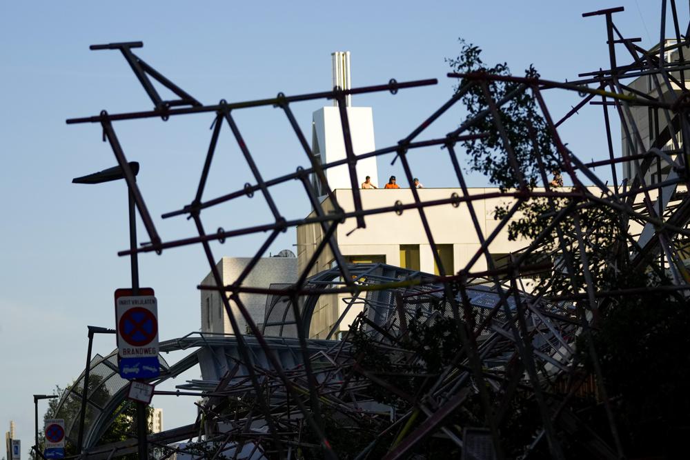 5 killed in school construction site collapse in Belgium