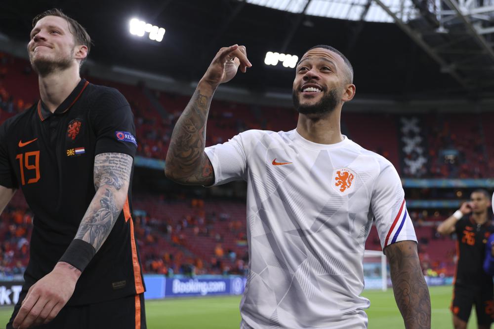 Depay has a chance to shine for the Netherlands on big stage