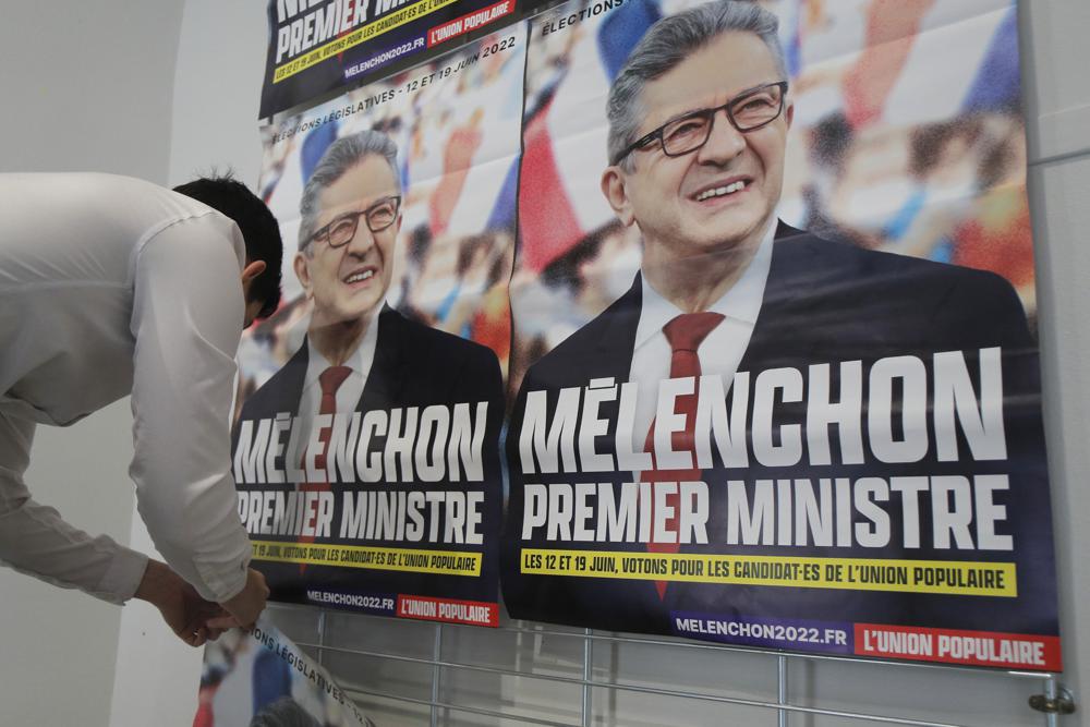 France’s left agrees to campaign together