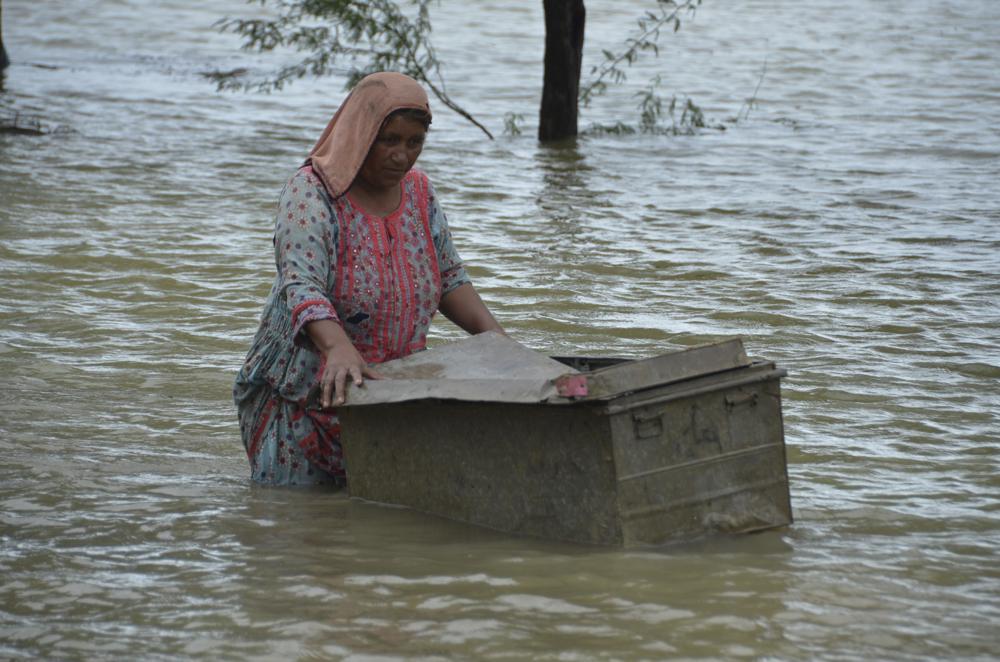 Pakistan seeks international help for flood victims