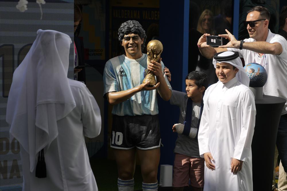 Maradona’s World Cup absence “strange” for Messi, Argentina