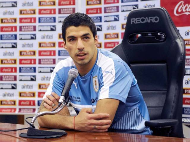 Nunez Talks with Suarez Before World Cup Qualifiers