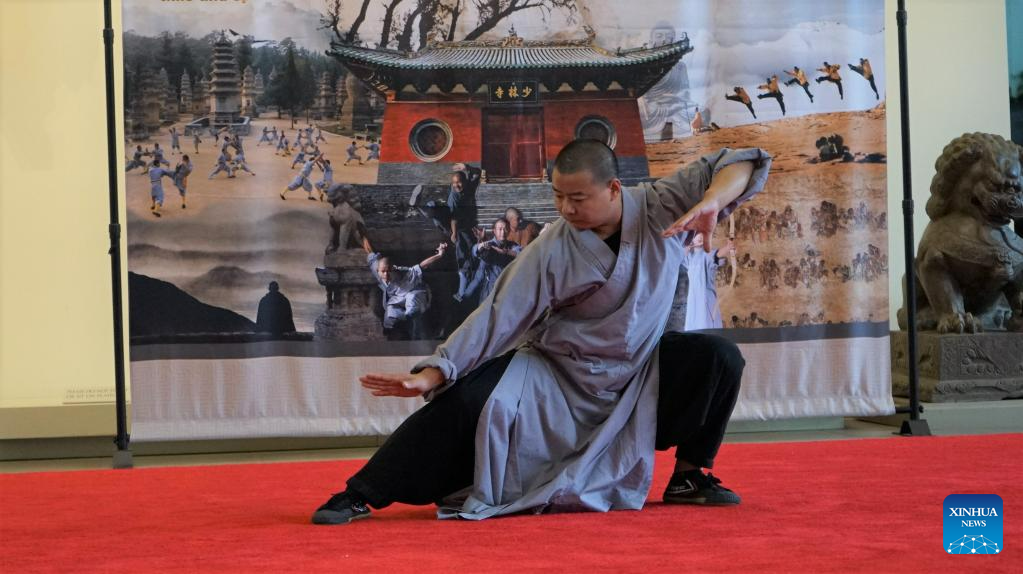 Chinese Shaolin Kung Fu amazes Southern Californians