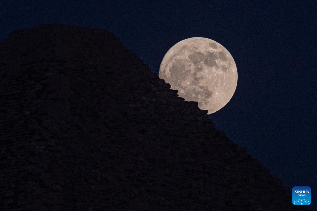 Supermoon seen around world