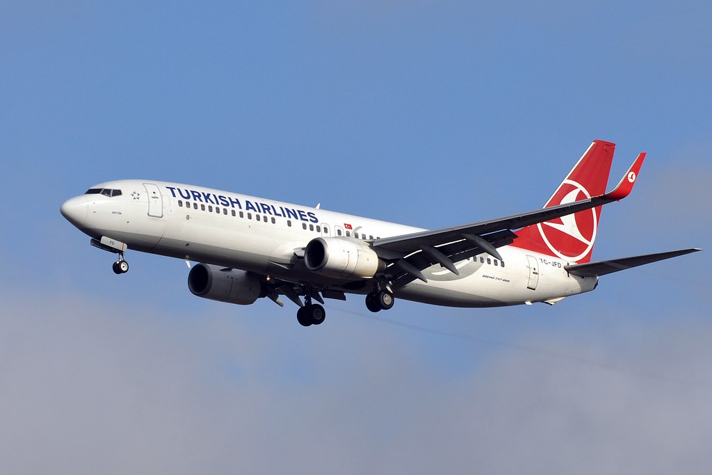 Turkish Airlines passengers left stranded after snow closes Istanbul airport