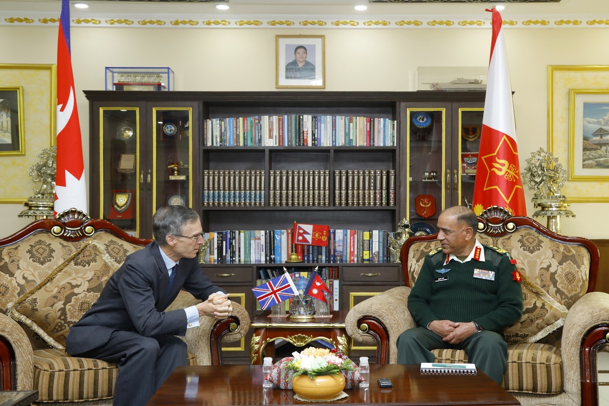 British Minister calls on COAS Sharma